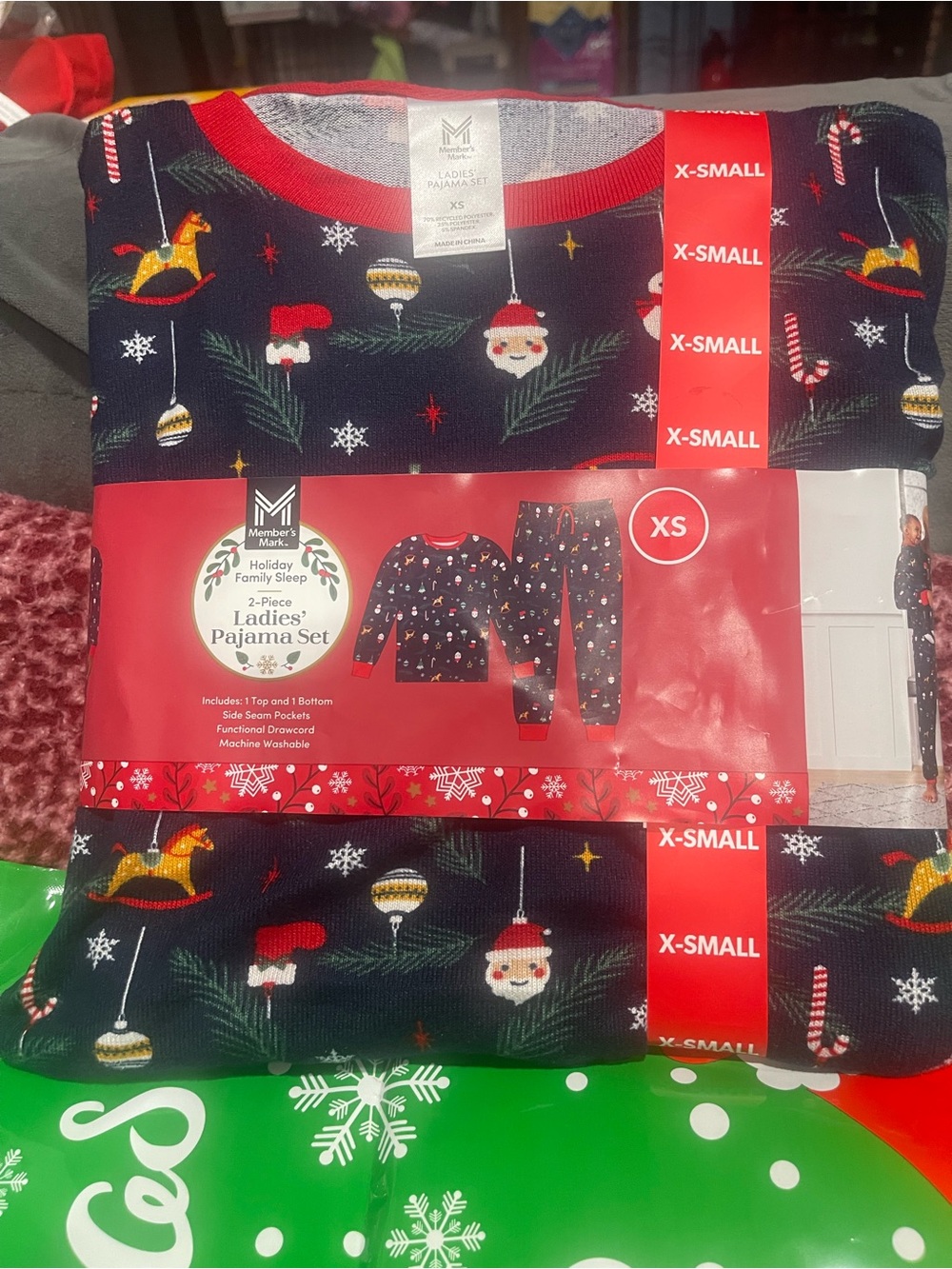 Ladies' Holiday Christmas Pajama Set - XS